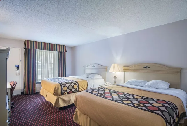 غرفة ديلوكس بسريرين كوين، Motel6 London, KY 4/9