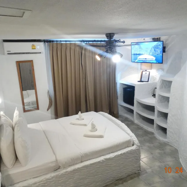 غرفة بسرير مزدوج، Harrys Steakhouse & Beach Hotel 4/8