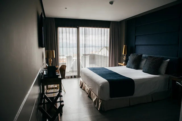 Comfort, Queen Bed, Bay View, Balcony، Hotel Art Santander 3/6