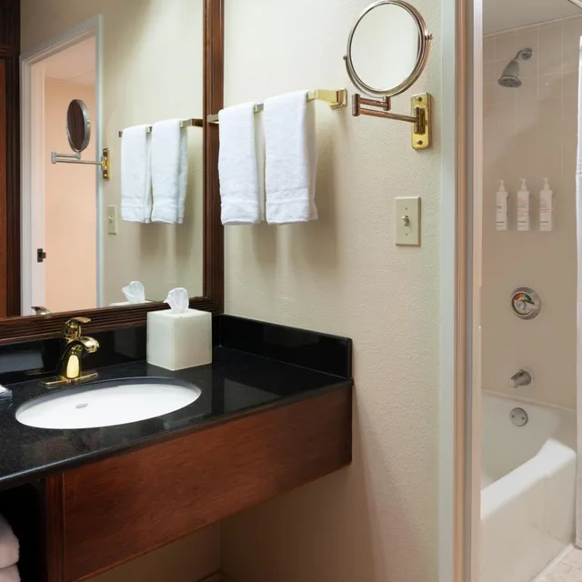 غرفة بسريرين مزدوجين، Marriott Miami Dadeland 12/13