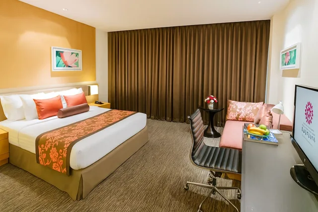 غرفة ديلوكس بسرير كينج بشرفة، Amaranth Suvarnabhumi Hotel 14/19