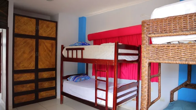 غرفة عائلية، Hotel Sol y Playa Montanita 3/9