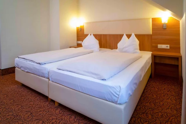 غرفة قياسية بسرير مزدوج، Hotel Am Stadtpark Hilden 10/10