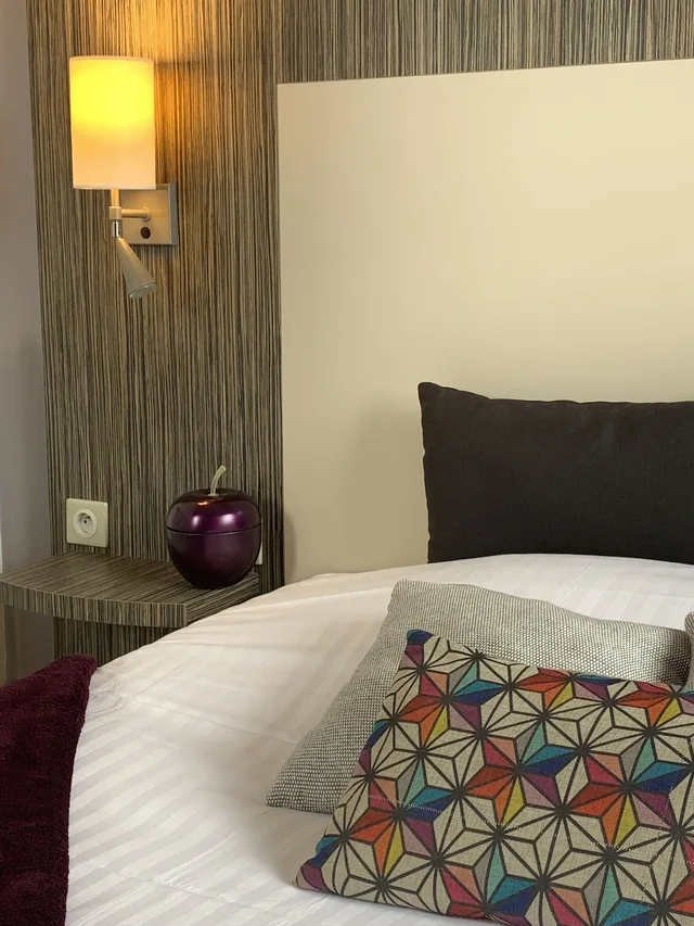 غرفة مفردة بسرير كوين، Hostellerie La Croix Blanche 6/10