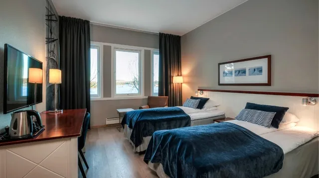 Compact, Twin Beds, Quality Hotel Skjaergarden 1/1