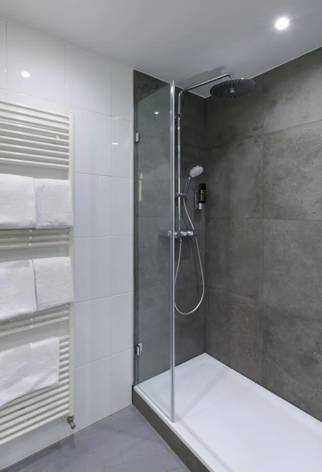 غرفة ثلاثية بسرير كينج، Hotel Am Kloster 5/7