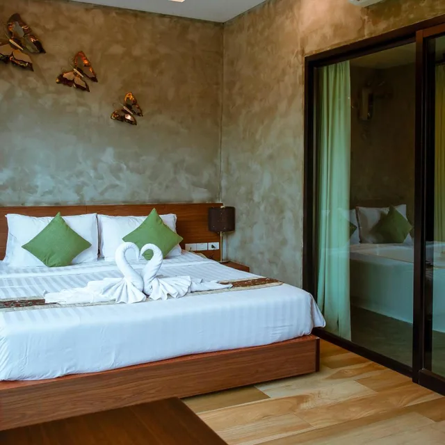 Room, King Bed, Accessible, Blue River Resort 6/10