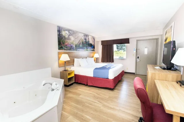جناح استوديو بسرير كينج، Days Inn by Wyndham Dayton Huber Heights Northeast 5/7