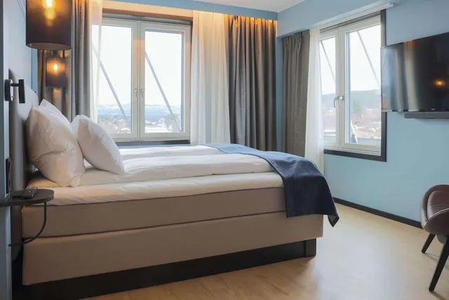 غرفة قياسية بسرير كينج، Home Hotel 1624 2/8