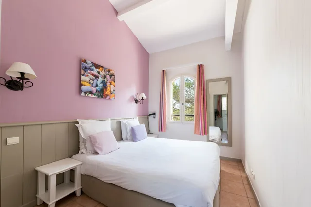 2 Bedrooms, Duplex, Garden, House, Twin Beds, Trundle Bed, Sofa، Pierre and Vacances Pont Royale En Provence Holiday Village 2/7