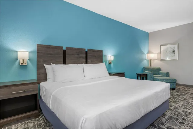 غرفة بسرير كينج بحوض استحمام لذوي الإعاقة، Best Western Executive Inn Corsicana 1/3