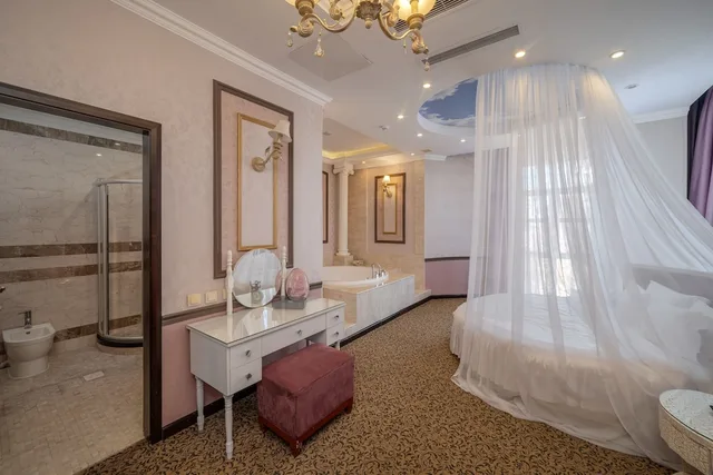 جناح تنفيذي بسرير كينج، Jannat Regency 5/9