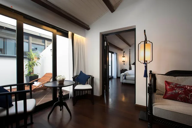 Suite, Liu Men Melaka 7/10