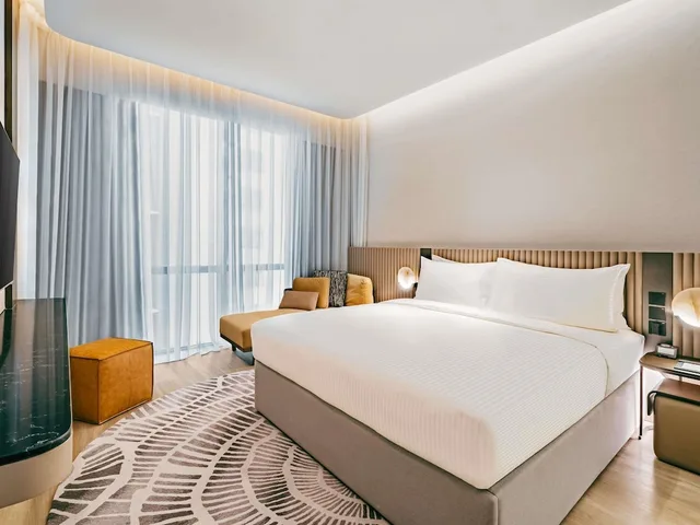 Standard, Double Bed, Novotel Johor Bahru City Centre 2/3