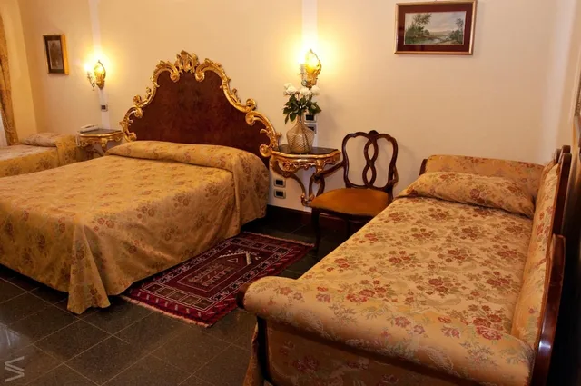 غرفة سوبيريور رباعية بأربعة أسرّة، Hotel San Cassiano Residenza D epoca Ca favretto 2/6