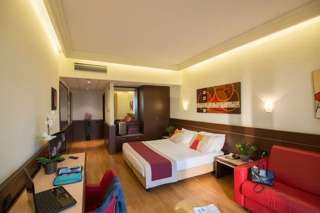 غرفة قياسية ثلاثية بثلاثة أسرّة، As Hotel Cambiago 1/4