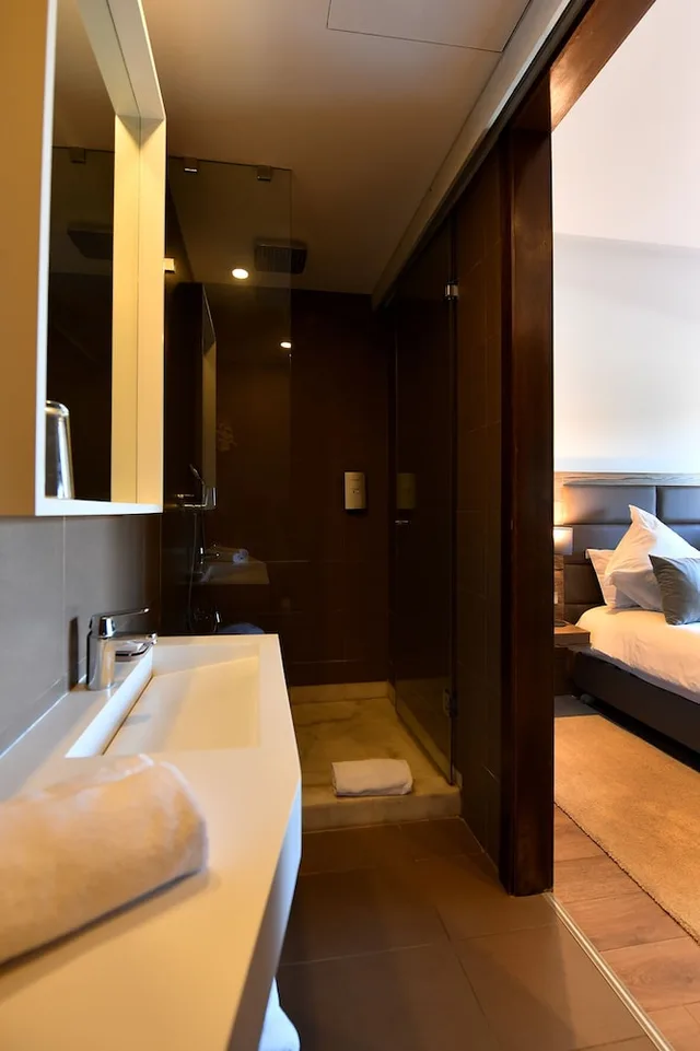 جناح سوبيريور بسرير كينج مع أريكة، Ocean Park Hotel, Premium Suites & Wellness 6/6