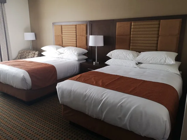 غرفة قياسية بسريرين كوين لذوي الإعاقة، Best Western Plus Hinton Inn and Suites 3/5