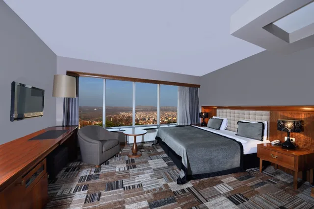غرفة تنفيذية بسرير كوين بجاكوزي، Tiara Termal Spa Hotel 2/10