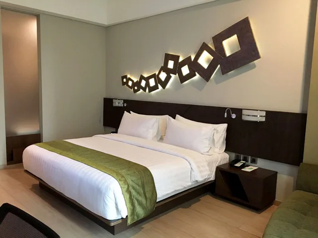 غرفة قياسية بسريرين منفصلين بإطلالة على المدينة، Holiday Inn Cikarang Jababeka 8/10