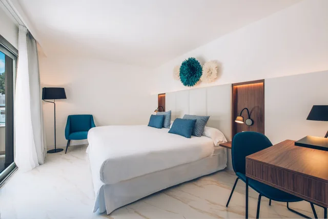 غرفة سوبيريور بشرفة مفردة بسريرين منفصلين، Iberostar Selection Playa De Muro Village 3/10