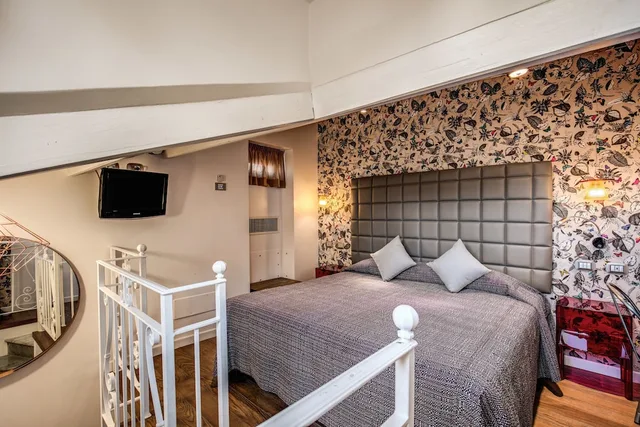 Room, Double or Twin Bed, Attic، Hotel Parlamento 1/1
