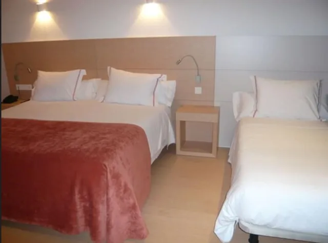 Room, Triple, 3 Beds, Sercotel Hola Tafalla 9/10