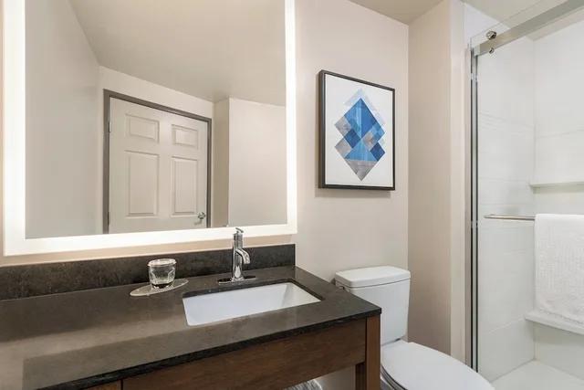 جناح استوديو بسريرين مزدوجين لذوي الإعاقة، Candlewood Suites Boise Towne Square 6/9