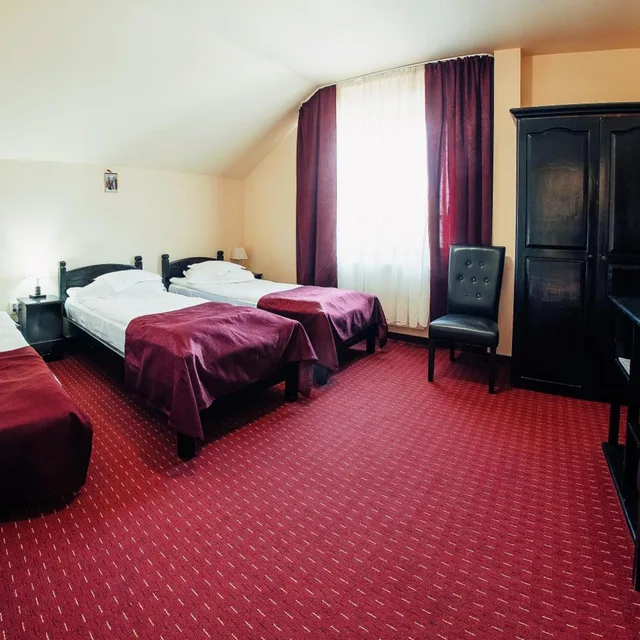 غرفة بسريرين منفصلين، Hotel Rubin 2/5