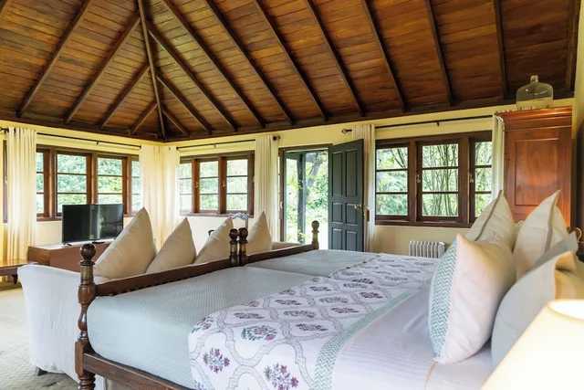 غرفة سوبيريور بسرير كوين، Ferncliff Bungalow 1/5