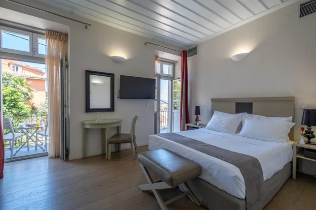 Superior, Double or Twin Bed, Grand Sarai Nafplio 2/6
