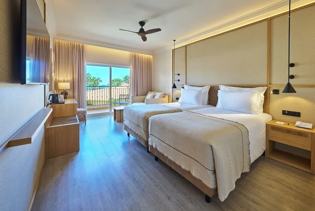 Room, Twin Beds, Partial Sea View, Adult Only، PortoBay Blue Ocean 3/5