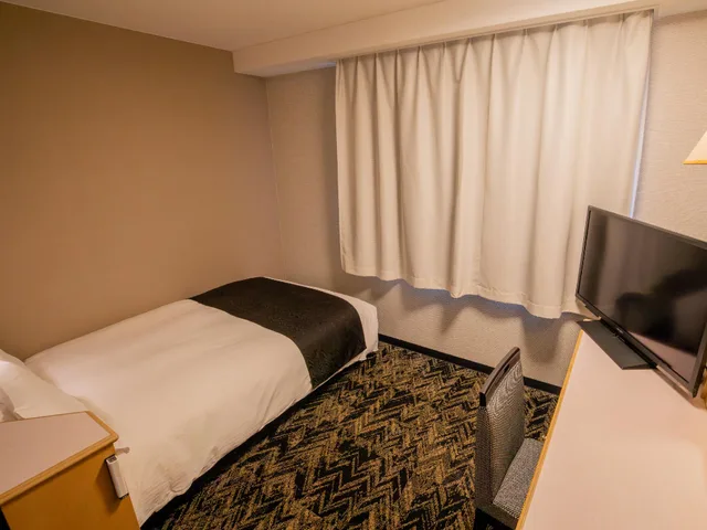 Semi Room, Single, Semi Double Bed، APA Hotel Takamatsu Airport 3/3
