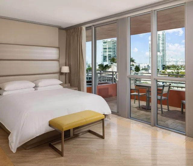 استوديو ديلوكس بسرير كينج، Hilton Bentley Miami South Beach Hotel 2/4