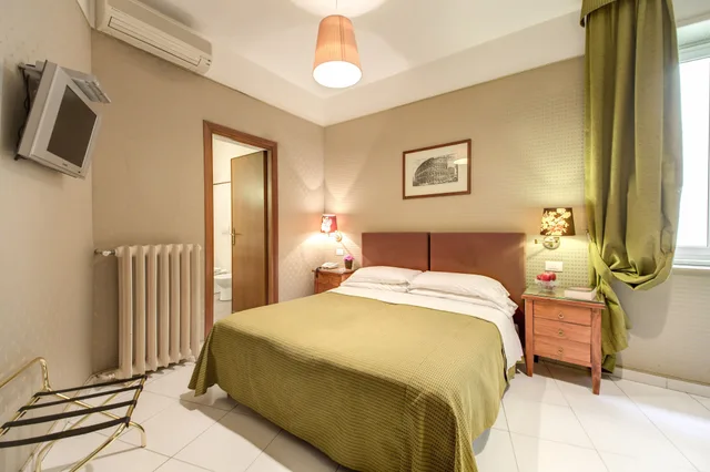 Room, Twin Beds, ST MORITZ 10/10