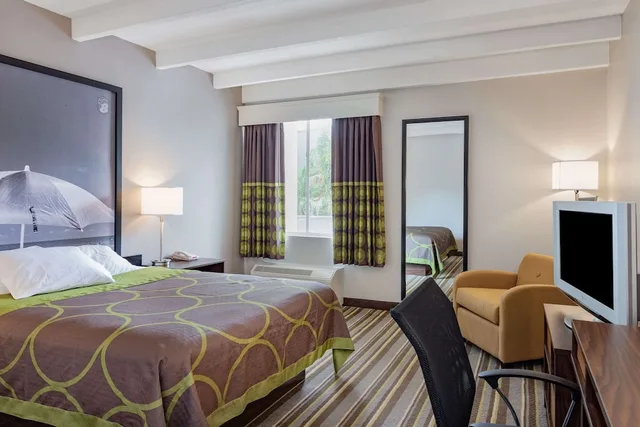 غرفة قياسية بسرير كوين، Super 8 By Wyndham Melbourne 1/1