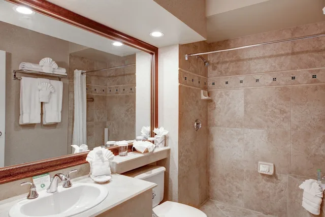 Standard, King Bed, Pool or Golf View، Indian Wells Resort Hotel 3/3