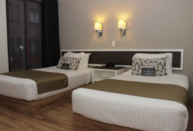 غرفة بسريرين منفصلين، Hotel Plaza Revolucion 1/3