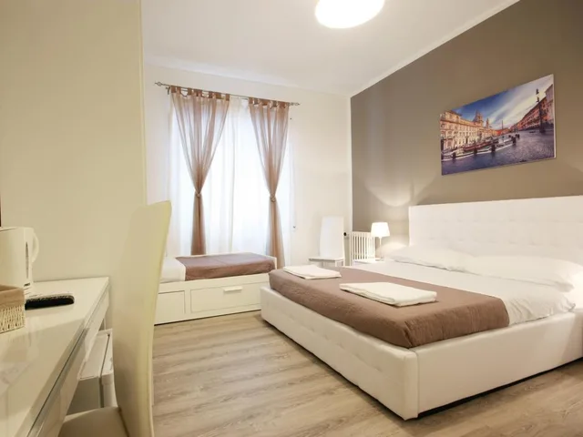 غرفة ثلاثية، Le Piazze Di Roma Bed And Breakfast 1/2