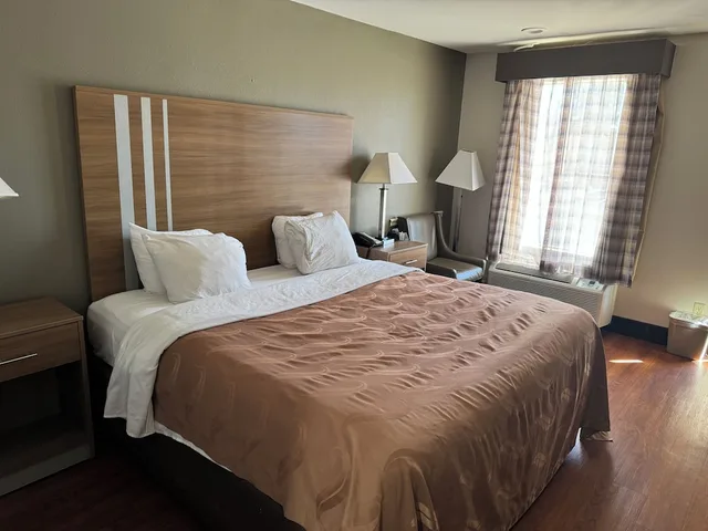 غرفة بسرير كينج لذوي الإعاقة، Quality Inn Lagrange East I-85 1/4