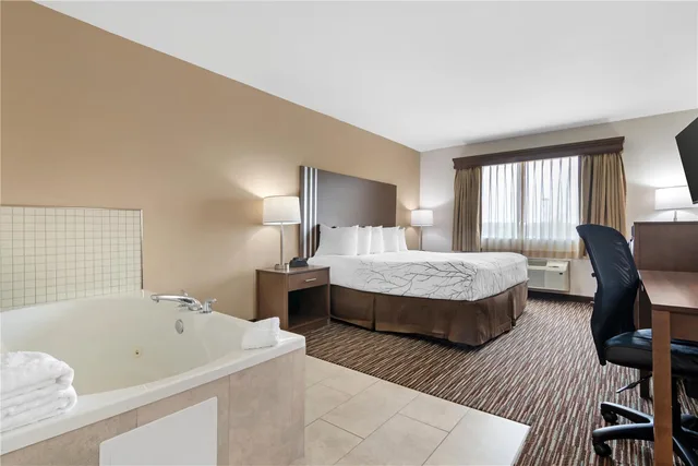 غرفة بسرير كينج بجاكوزي، Best Western Brookfield 4/5