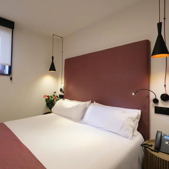 غرفة بسرير مزدوج في الطابق الأرضي، Hotel El Rosal de Cudillero 2/10