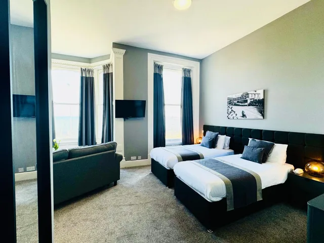 غرفة بسرير مزدوج أو سريرين منفصلين بإطلالة على البحر، Chesterhouse 2/3