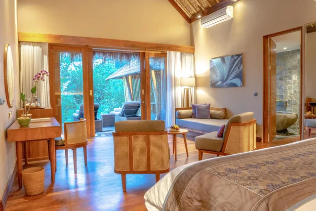 Pool, Suite, River View, Sofa، Fivelements Bali Retreat 2/3