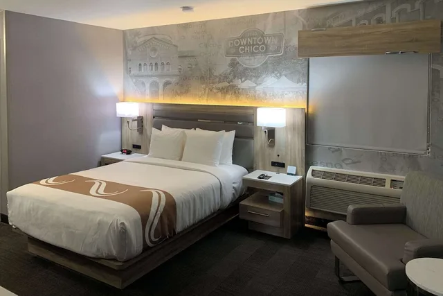 غرفة قياسية بسرير كوين، Quality Inn Near Chico State 1/2