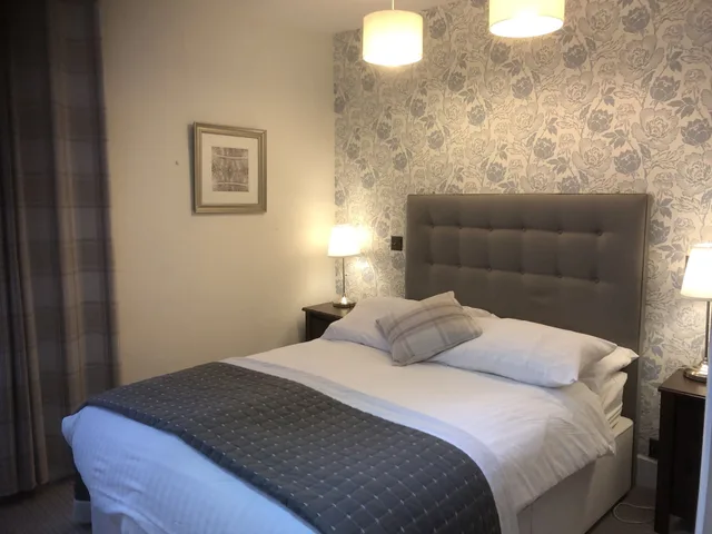 Room, Double Bed, Newton House 2/6