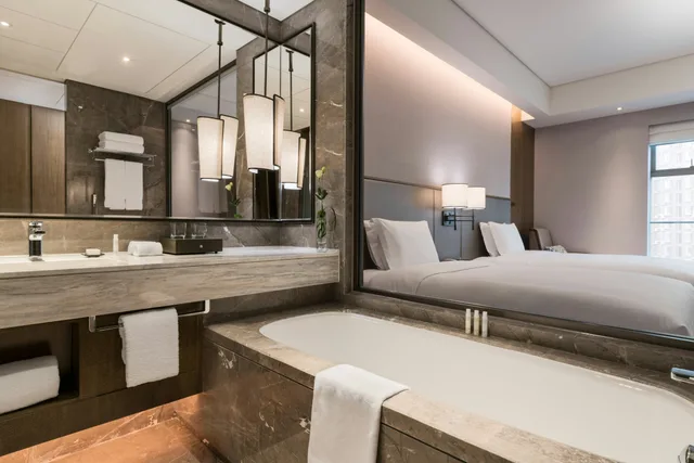 Executive, Twin Beds, Doubletree By Hilton Hotel Shiyan 2/2