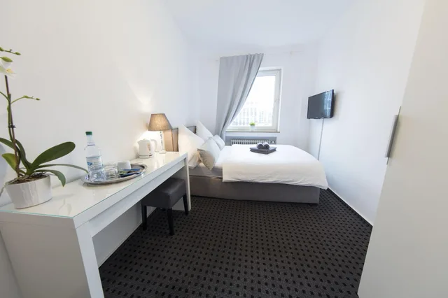 غرفة كلاسيكية رباعية بغرفة نوم واحدة، Berolina Haus GmbH 6/7