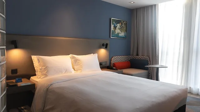 غرفة قياسية بسرير كينج، HOLIDAY INN EXPRESS NANTONG XINGHU 2/2