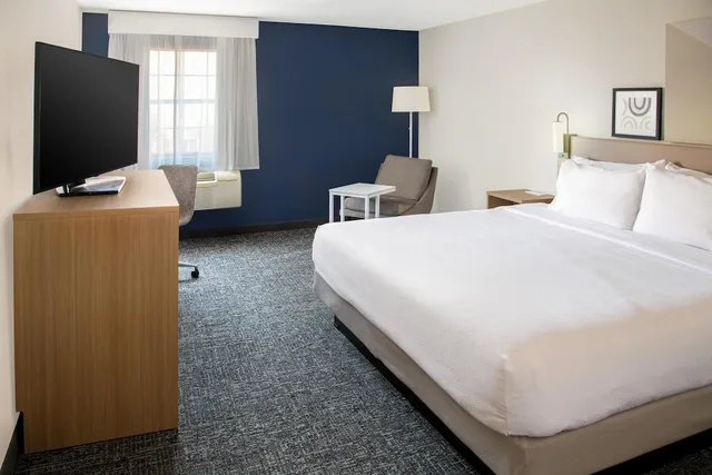 غرفة بسرير كينج، Red Roof Inn St Robert - Ft Leonard Wood 1/2